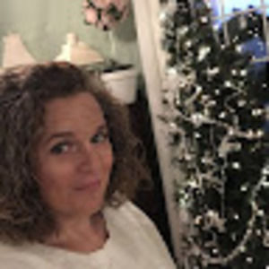 Meet your Posher, Beverly